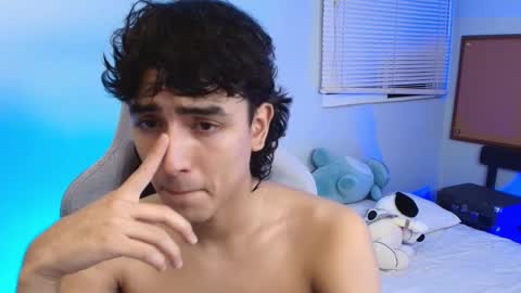 Snapshot of salvatore_montt chatting on 10.10.25 salvatore_montt online show from 10.10.25