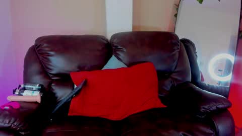 Snapshot of salvattore_muller chatting on 05.19.26 Salvatore online show from 05.19.26