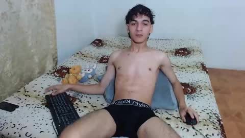 sam__cute online show from 12.02.25