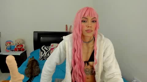 Snapshot of sam_and_roy chatting on 02.26.25 Samy online show from 02.26.25