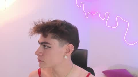 Sam Clark online show from 11.08.25