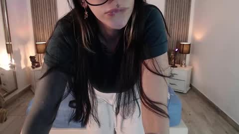 Snapshot of sam_mansson66 chatting on 01.29.25 SAM MANSON online show from 01.29.25