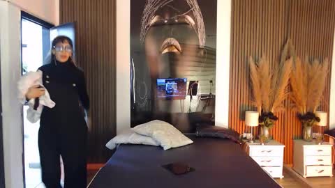 SAM MANSON online show from 02.09.26