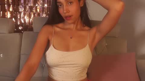 Samantha Roberts online show from 11.10.25