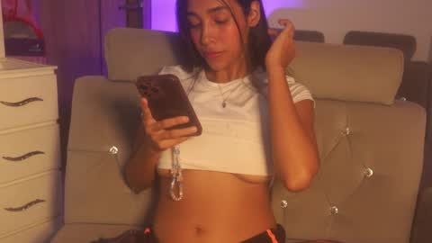 Snapshot of sam_robert17 chatting on 01.09.26 Samantha Roberts online show from 01.09.26