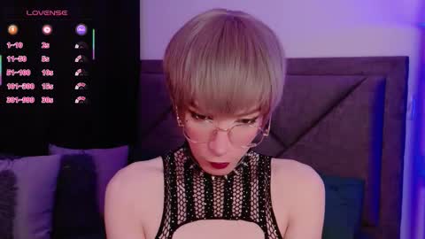 Sam online show from 11.21.25