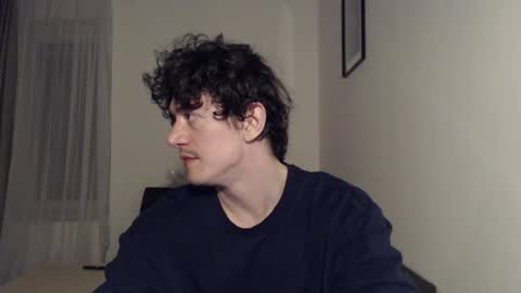 Snapshot of sam_winchest chatting on 11.05.25 Sam online show from 11.05.25