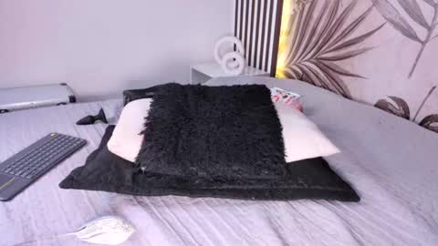 Samaantha  online show from 02.06.25