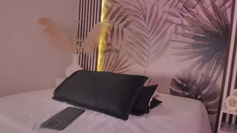 Samaantha  online show from 11.08.25