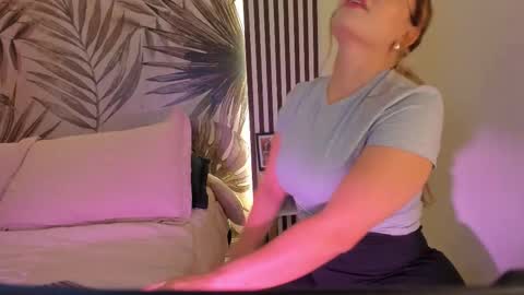 Snapshot of samaantha_white_ chatting on 03.03.26 Samaantha online show from 03.03.26