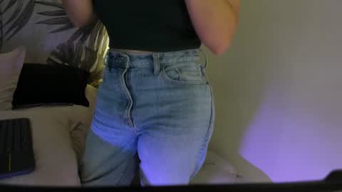 Snapshot of samaantha_white_ chatting on 07.23.26 Samaantha online show from 07.23.26