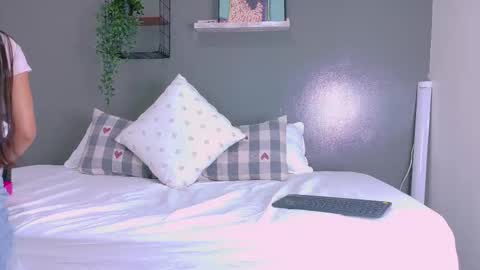 Snapshot of samagrey__ chatting on 09.22.25 online show from 09.22.25