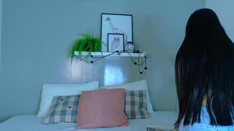 Snapshot of samagrey__ chatting on 11.10.25 online show from 11.10.25