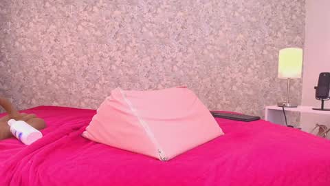 Snapshot of samanta_360 chatting on 01.20.25 Samanta online show from 01.20.25