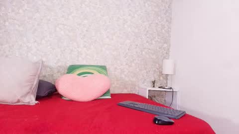 Snapshot of samanta_360 chatting on 11.14.25 Samanta online show from 11.14.25