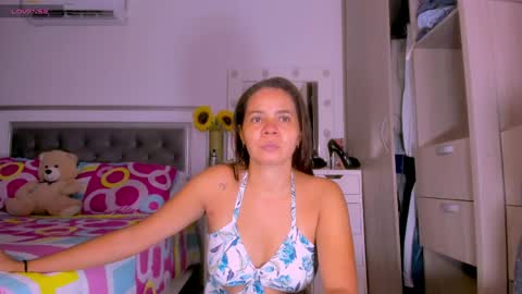 Snapshot of samanta_65 chatting on 04.20.26 carolina online show from 04.20.26