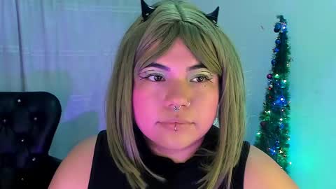 Snapshot of samanta_cutee1 chatting on 01.12.25 SAMANTA online show from 01.12.25