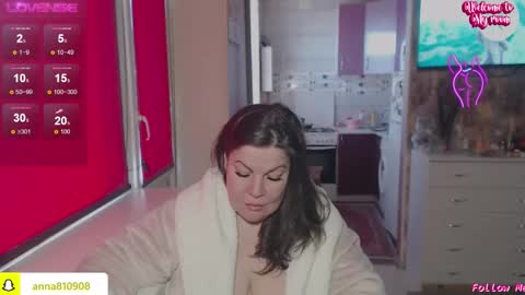 Snapshot of samanta_shy chatting on 03.24.26 Marry online show from 03.24.26