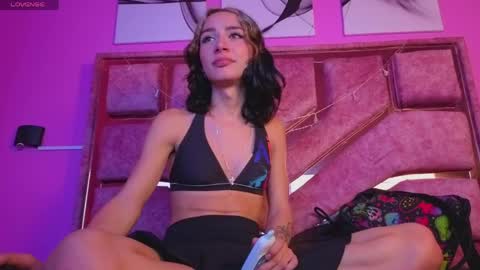 samantaa_liov online show from 05.05.26