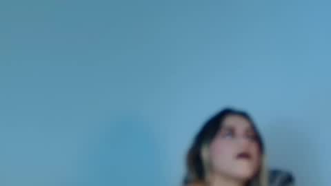 Snapshot of samantaandaron chatting on 11.05.25 samattaxxx73 online show from 11.05.25