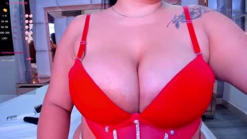 S A M A N T A   online show from 12.29.24