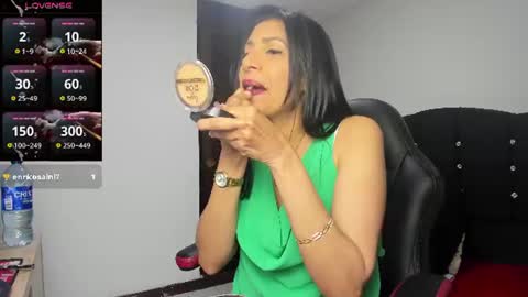 Snapshot of samantha1_rosse01 chatting on 06.19.26 samantha1_rosse01 online show from 06.19.26
