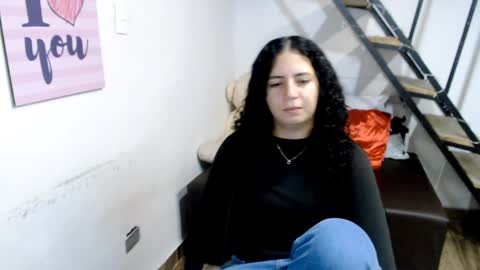 Snapshot of samantha2girl chatting on 01.25.25 samantha online show from 01.25.25