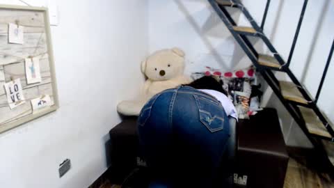 Snapshot of samantha2girl chatting on 02.26.25 samantha online show from 02.26.25