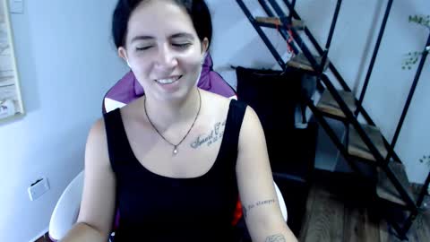 Snapshot of samantha2girl chatting on 09.12.25 samantha online show from 09.12.25