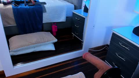 Samantha Vega online show from 03.07.25