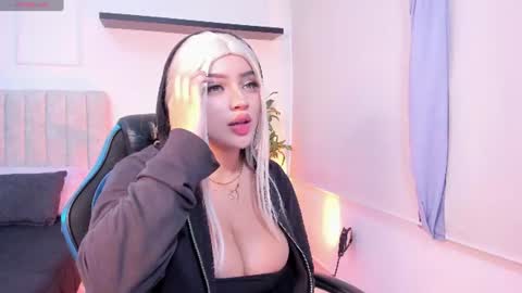 SAMANTHA online show from 07.15.26
