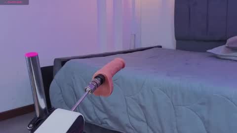 samantha_blow online show from 04.28.26