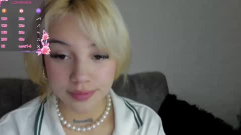 samantha_browwnn online show from 02.17.25