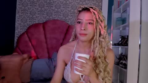 Snapshot of samantha_cp_ chatting on 01.20.25 Sammy online show from 01.20.25