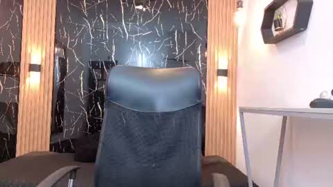    online show from 06.12.26