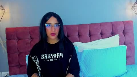 Samantha online show from 04.23.26