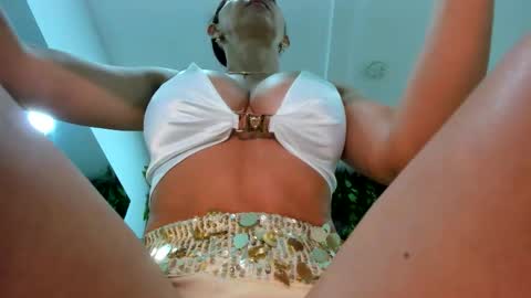 Snapshot of samantha_milfs chatting on 11.25.25 samantha_milfs online show from 11.25.25