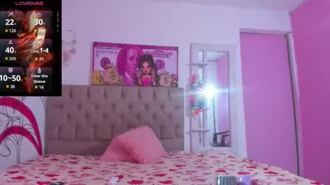 Snapshot of samantha_pucket chatting on 09.22.25 Sam online show from 09.22.25