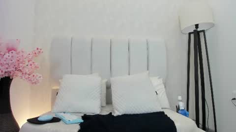 . Samantha  . online show from 08.03.26