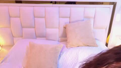 samanthaa_sm online show from 02.18.26