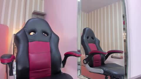    online show from 10.23.25