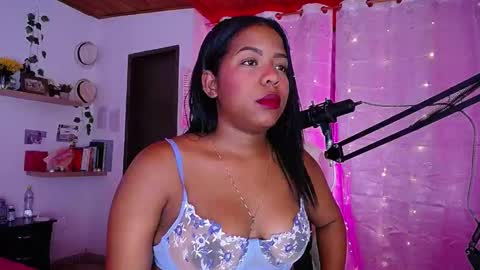 Snapshot of samanthabloom570089 chatting on 12.07.24 Samantha Bloom  online show from 12.07.24