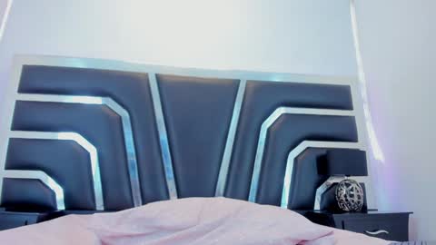 Snapshot of samanthaevans4 chatting on 01.15.25 Sweet Samantha online show from 01.15.25