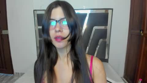 samanthahill_ online show from 03.25.26