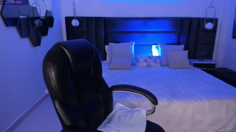 Samantha Klein online show from 01.24.25