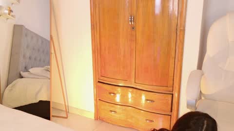 Snapshot of samanthalavey_ chatting on 12.20.24 paulina rios online show from 12.20.24