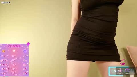 Snapshot of samanthaloves469902 chatting on 02.19.25 Samanthaxoxo online show from 02.19.25