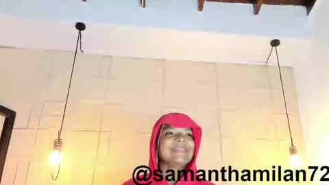 Snapshot of samanthamilan chatting on 09.10.25 Alejandra online show from 09.10.25