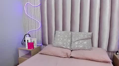 Alejandra  online show from 01.13.26