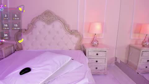 Samantha  online show from 09.25.25